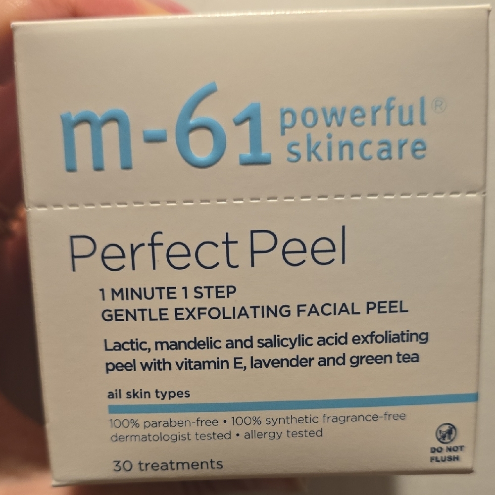 M-61 Powerful Skincare Perfect Peel - Gentle Exfoliating Facial Peel -30 Pads